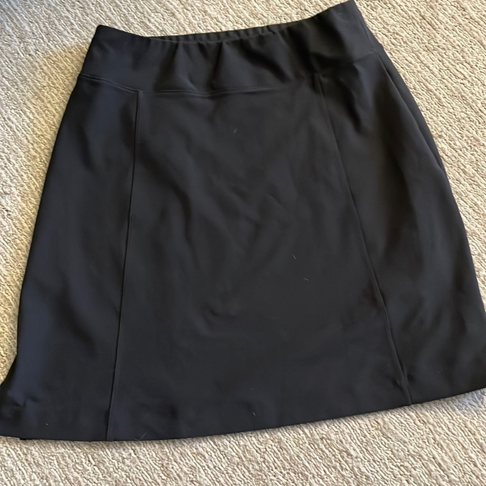 Casual Lucy skirt -vital collection, knee length. Dark olive green/khaki